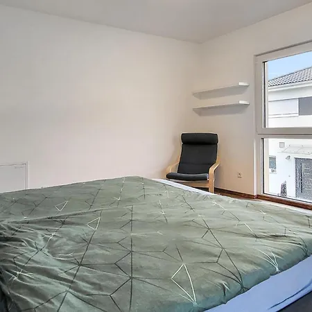 Nyaraló 3 Bedroom Cozy In Langlau