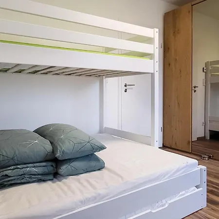 3 Bedroom Cozy In Semesterbostad Langlau