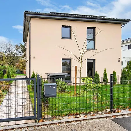 3 Bedroom Cozy In * Langlau