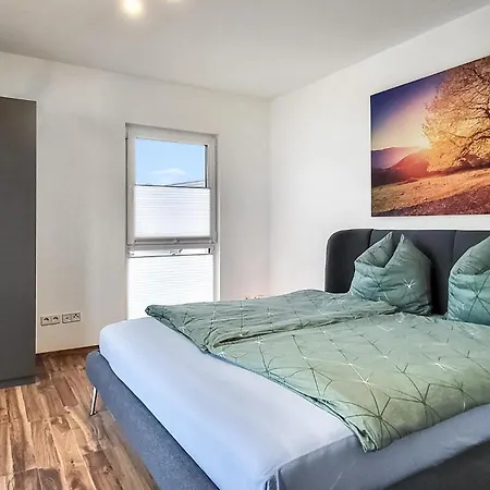 3 Bedroom Cozy In Nyaraló Langlau